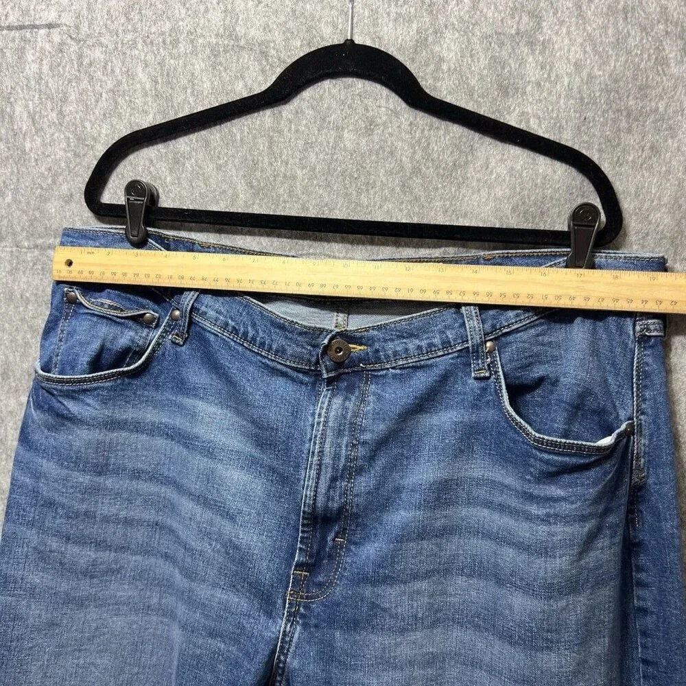 Wrangler Jeans Mens 40x30‎ Athletic Fit Blue Medium Wash